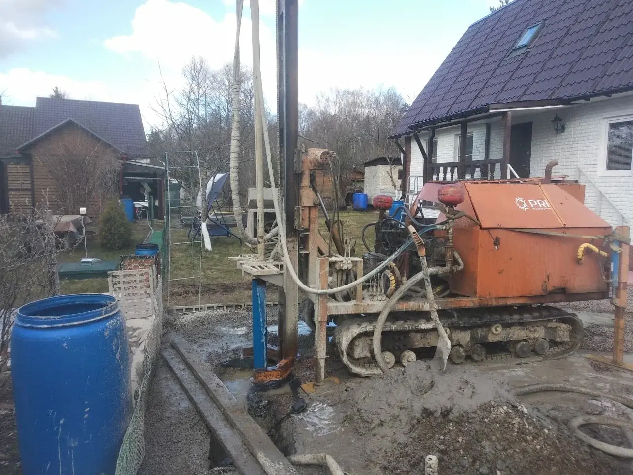 Бурение артезианских скважин на воду